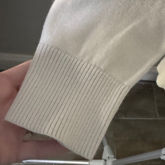 Lands' End Women's V-Neck Sweater - Cream - Picture 3 of 8